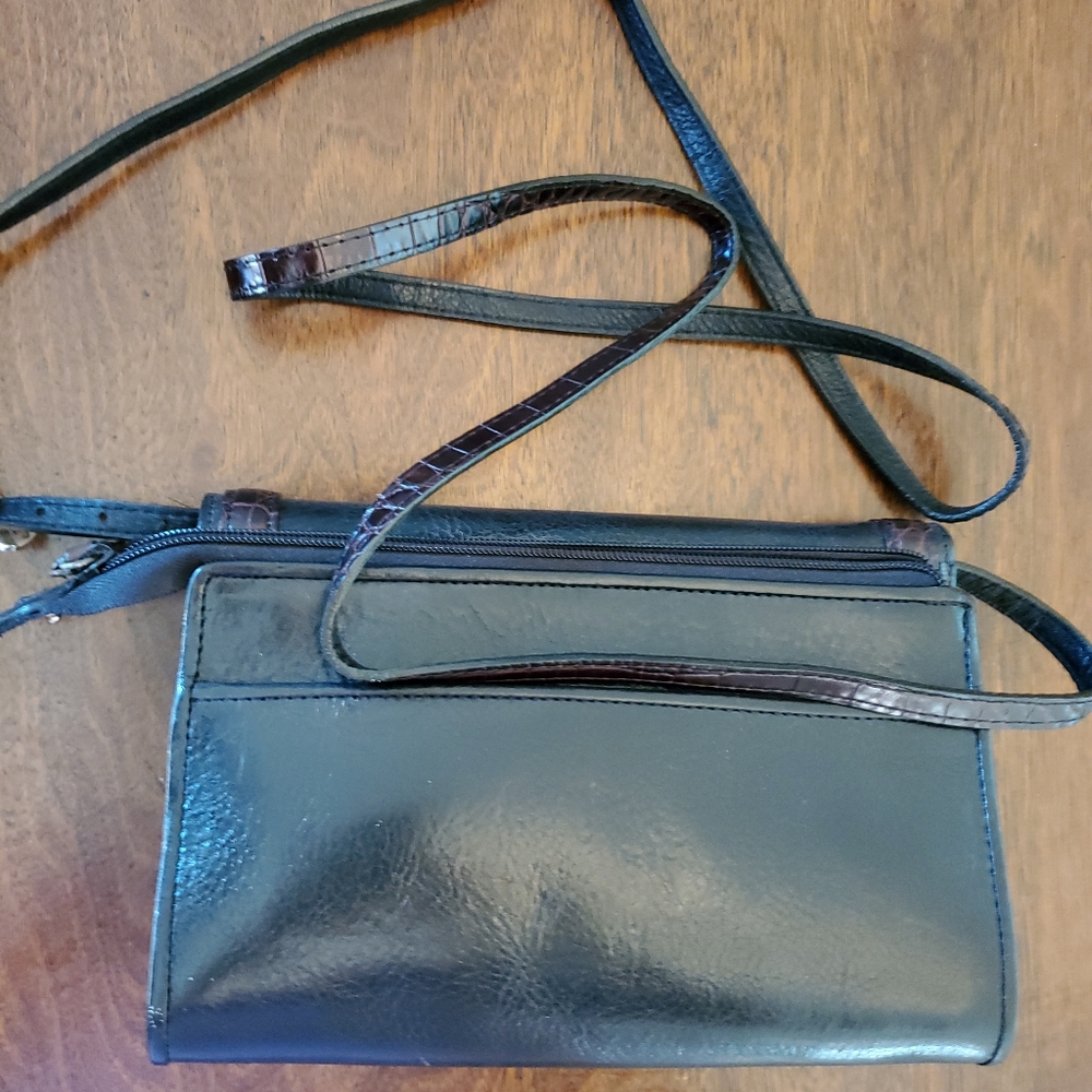 Sold! BRIGHTON Black Leather w/Brown Croc Mini Purse Crossbody Organizer Handbag - Picture 4 of 10